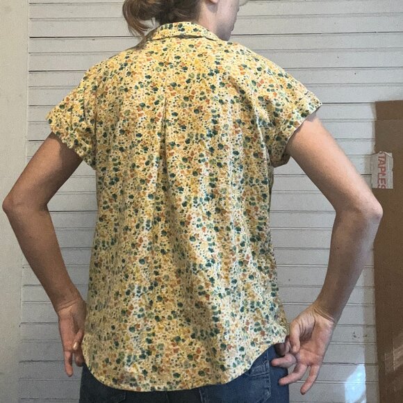 Small Wonderly yellow spotted colorful short-sleeve button down shirt - Picture 2 of 7